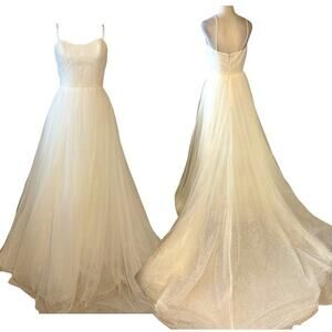 Blue by Enzoani White Sparkle Gabes Tulle Wedding Dress Size 4